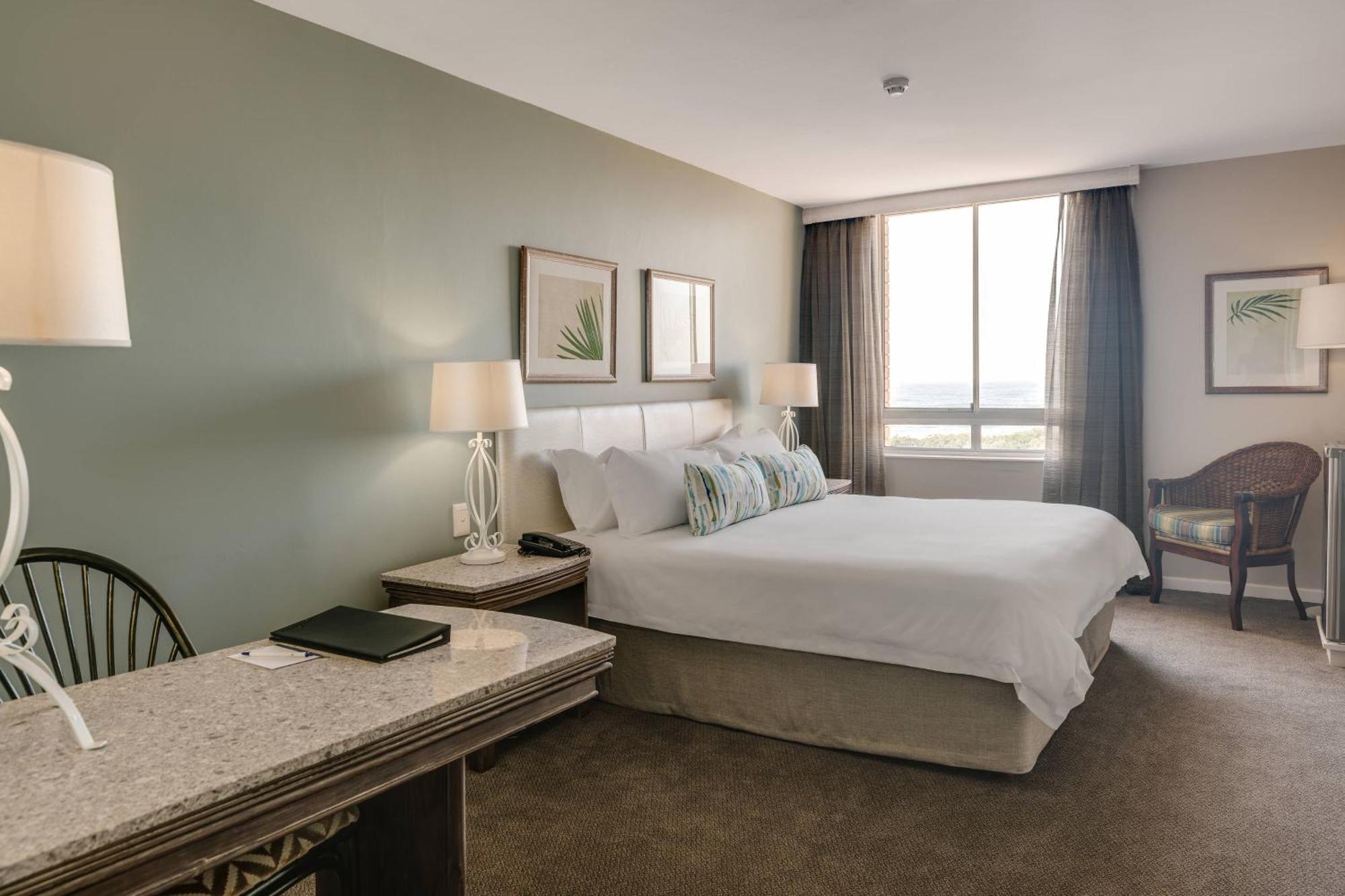 Protea Hotel By Marriott Karridene Beach Аманцимтоти Екстериор снимка